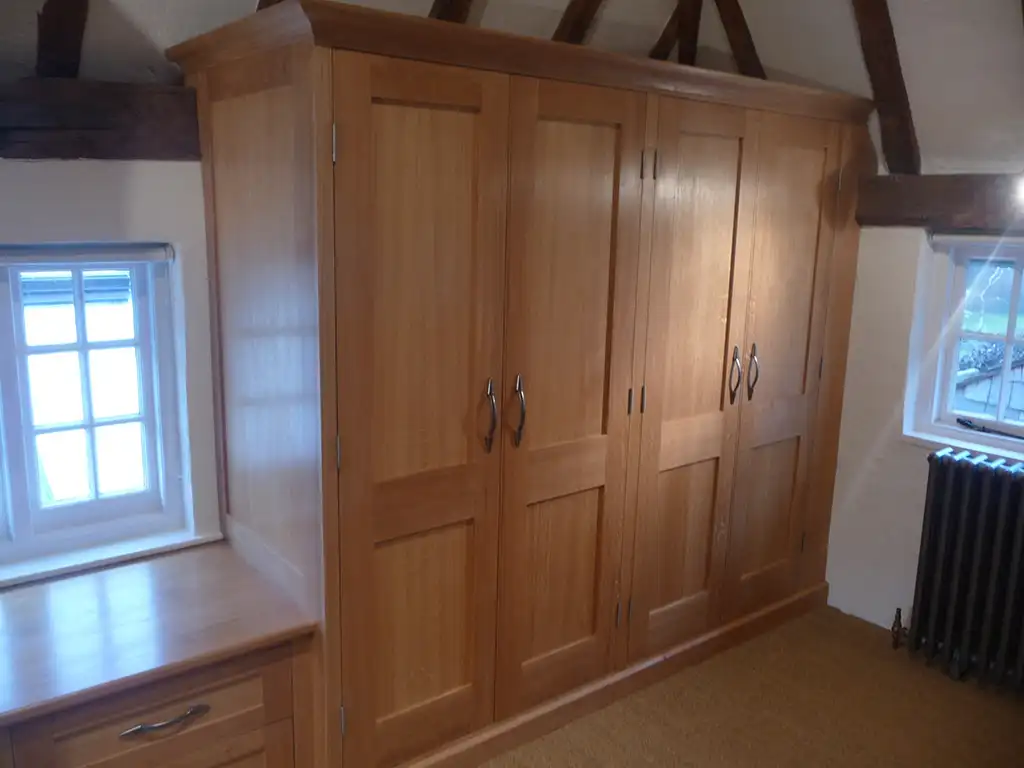 Bespoke Fitted Wardrobes